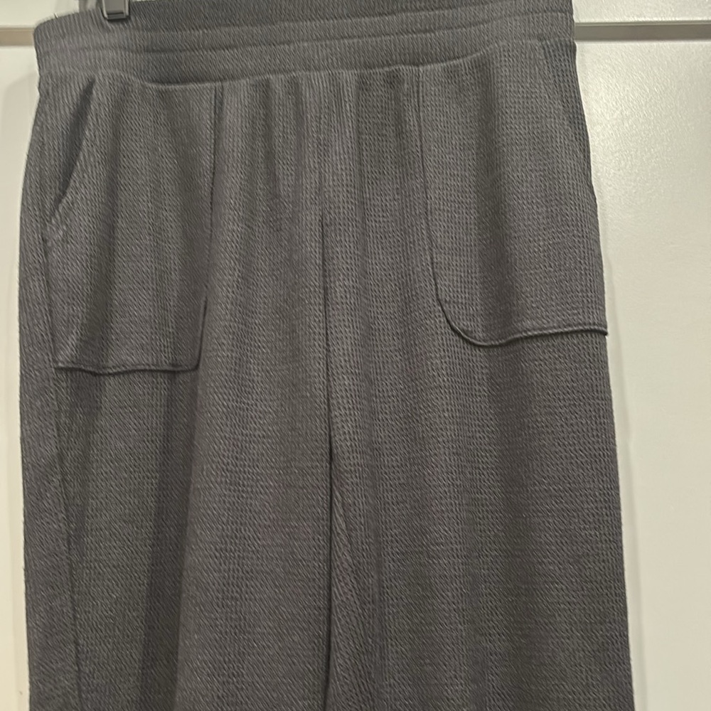 Pants - Picture 2 of 2